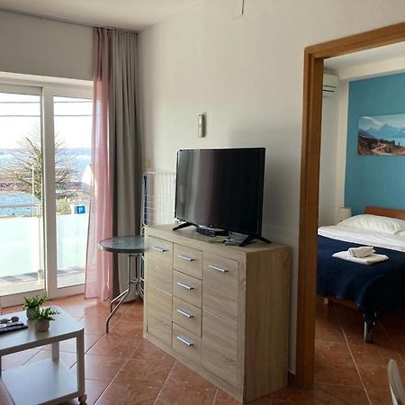 Apartments Ivancic Novi Vinodolski Extérieur photo