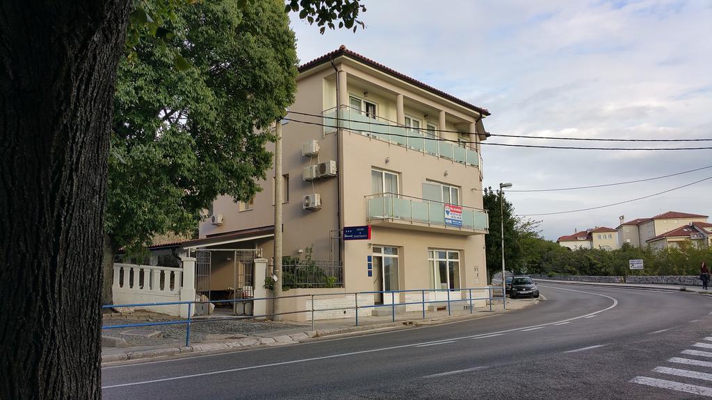 Apartments Ivancic Novi Vinodolski Extérieur photo